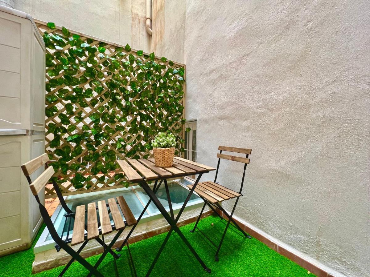 Guadiaro & Old Town With Patio By Ele Apartments Málaga Exterior foto